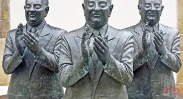 Düştüysek ölmedik ya! Kalkarız annadın mı?